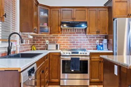 Pantry Photo of 26842 27 Avenue, Langley, BC