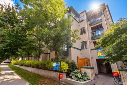 Outdoor Patio Photo of 104 688 E 16th Avenue, Vancouver, BC