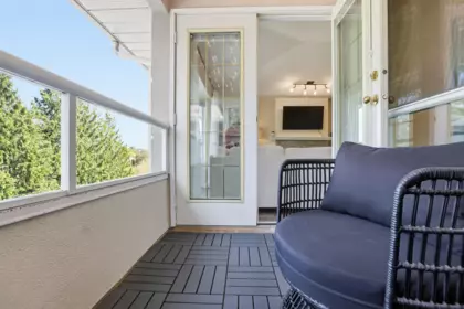 Staircase Photo of 304 6440 197 Street, Langley, BC
