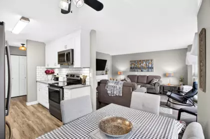 Dining Area Photo of 23 12296 224th Street, Maple Ridge, BC