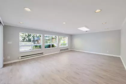 Hallway Photo of 10291 Caithcart Road, Richmond, BC