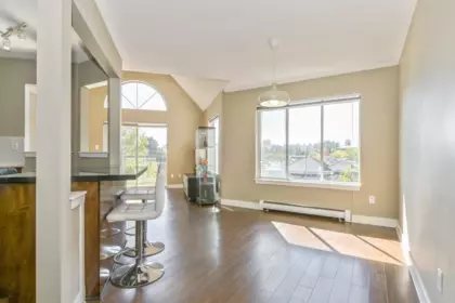 Breakfast Nook Photo of 309 32725 George Ferguson Way, Abbotsford, BC