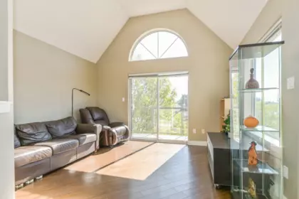 Dining Area Photo of 309 32725 George Ferguson Way, Abbotsford, BC