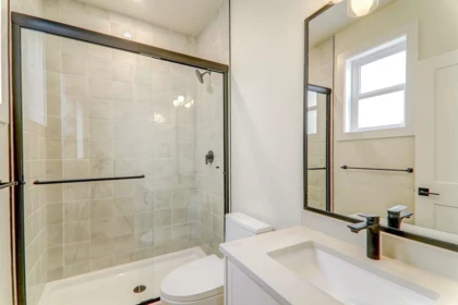 Swimming Pool Photo of 20665 76 Avenue, Langley, BC