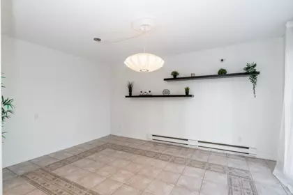 Walk-In Closet Photo of 159 5421 10th Avenue, Delta, BC