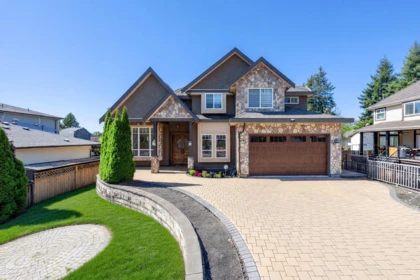 8245 144a Street, Surrey, BC, Surrey — Single Family Residence for sale