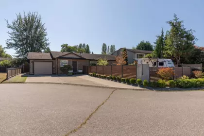 Outdoor Kitchen Photo of 21328 Campbell Avenue, Maple Ridge, BC