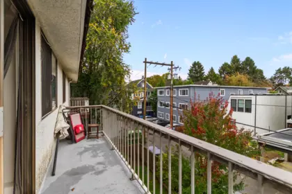 Basement Recreation Room Photo of 308 2040 Cornwall Avenue, Vancouver, BC
