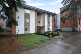 12 430 E 8th Avenue, Vancouver, BC