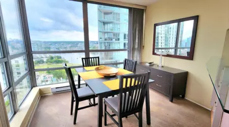 Breakfast Nook Photo of 2009 501 Pacific Street, Vancouver, BC