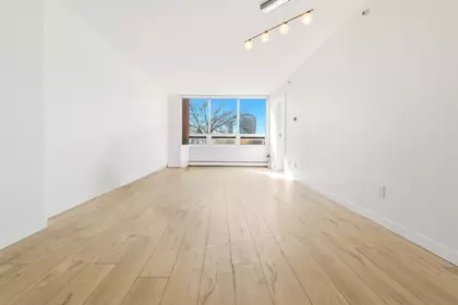 2A 199 Drake Street, Vancouver, BC, Vancouver — Apartment/Condo for sale