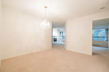 203 6622 Southoaks Crescent, Burnaby, BC, Burnaby — Apartment/Condo for sale