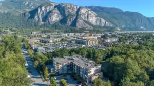 207 1150 Bailey Street, Squamish, BC