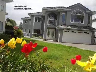 7280 15th Avenue, Burnaby, BC, Burnaby — 9 bed single family residence for sale