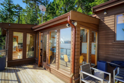 Hot Tub / Spa Photo of 232&234 Spinnaker Drive, Mayne Island, BC