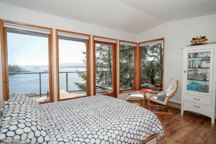 Office / Den Photo of 232&234 Spinnaker Drive, Mayne Island, BC