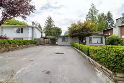 22950 Rogers Avenue, Maple Ridge, BC, Maple ridge — Single Family Residence for sale