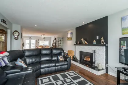 27043 28 Avenue, Langley, BC, Langley — Single Family Residence for sale