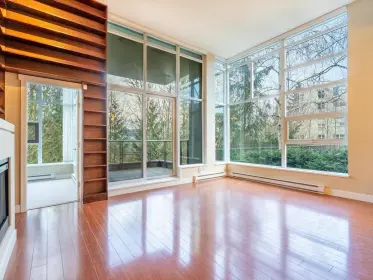 103 9222 University Crescent, Burnaby, BC, Burnaby — Apartment/Condo for sale