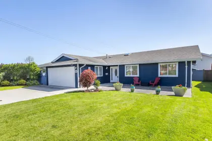 96 Diefenbaker Wynd, Delta, BC, Delta — Single Family Residence for sale