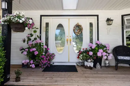 5344 Evans Road, Halfmoon Bay, BC, Halfmoon bay — Single Family Residence for sale
