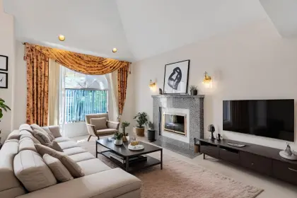8731 Saunders Road, Richmond, BC, Richmond — Single Family Residence for sale
