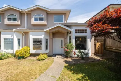 6236 Sperling Avenue, Burnaby, BC, Burnaby — Half Duplex for sale