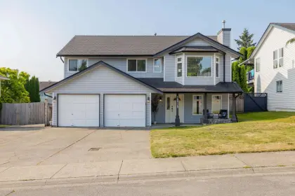 18928 60a Avenue, Surrey, BC, Surrey — Single Family Residence for sale