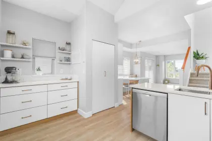 28 4055 Pender Street, Burnaby, BC, Burnaby — Townhouse for sale