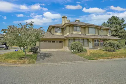 26 15860 82 Avenue, Surrey, BC, Surrey — Townhouse for sale