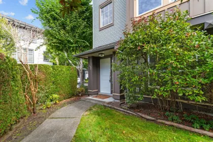 42 18777 68a Avenue, Surrey, BC, Surrey — Townhouse for sale