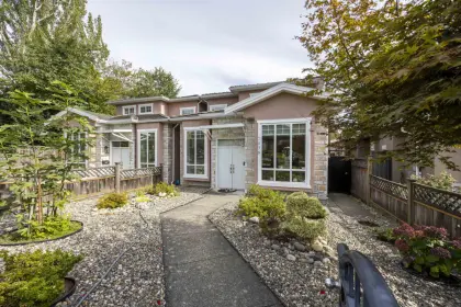 7038 Waverley Avenue, Burnaby, BC, Burnaby — Half Duplex for sale