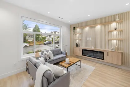 1 758 E 60th Avenue, Vancouver, BC, Vancouver — Half Duplex for sale