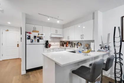 206 1208 Bidwell Street, Vancouver, BC, Vancouver — Apartment/Condo for sale