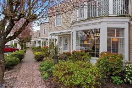105 9540 Cook Street, Chilliwack, BC, Chilliwack — Townhouse for sale