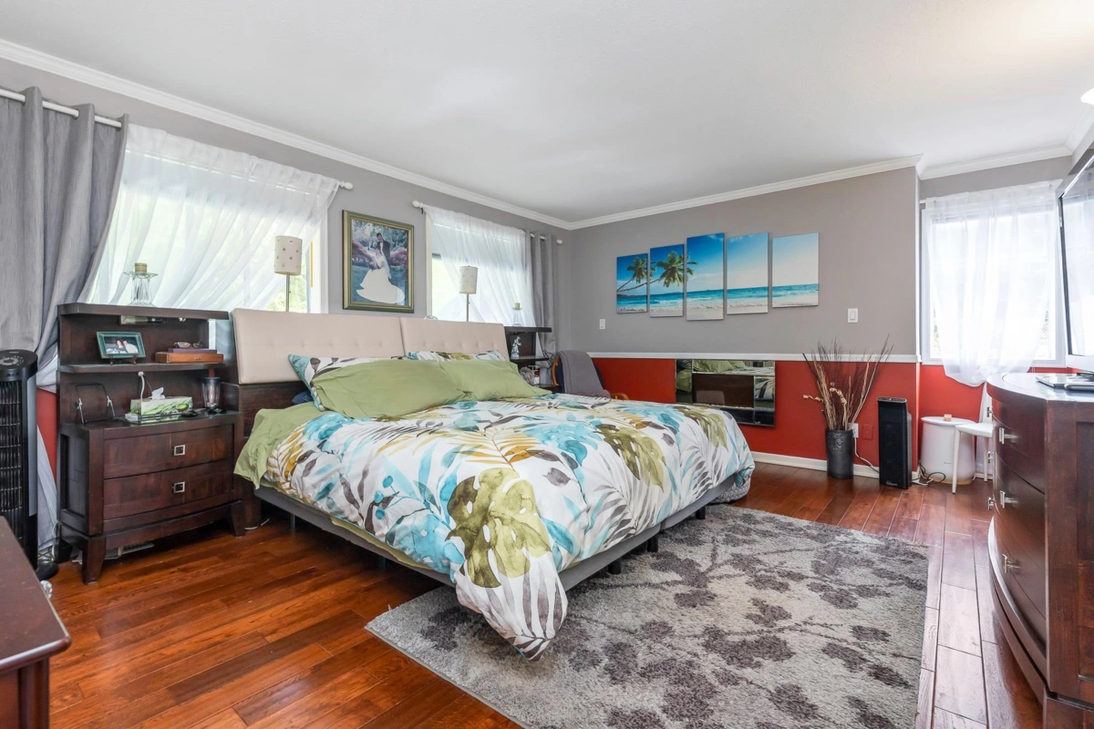 Hallway Photo of 10851 Greenwood Drive, Mission, BC