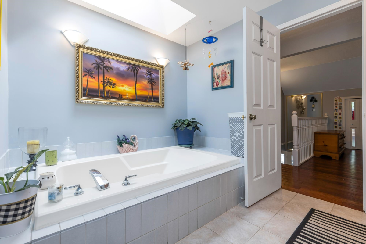 Swimming Pool Photo of 10851 Greenwood Drive, Mission, BC