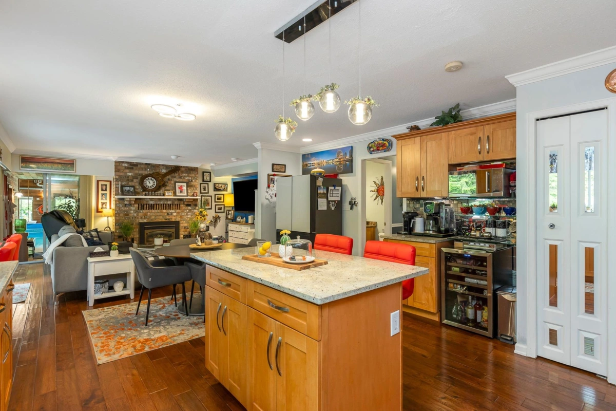 Walk-In Closet Photo of 10851 Greenwood Drive, Mission, BC