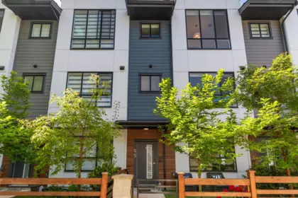 55 7177 194a Street, Surrey, BC, Surrey — Townhouse for sale