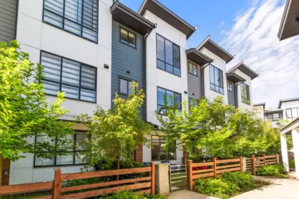 55 7177 194a Street, Surrey, BC, Surrey — Townhouse for sale