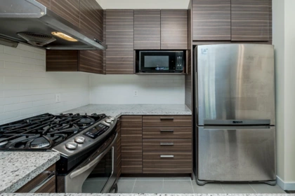 222 9399 Odlin Road, Richmond, BC, Richmond — Apartment/Condo for sale