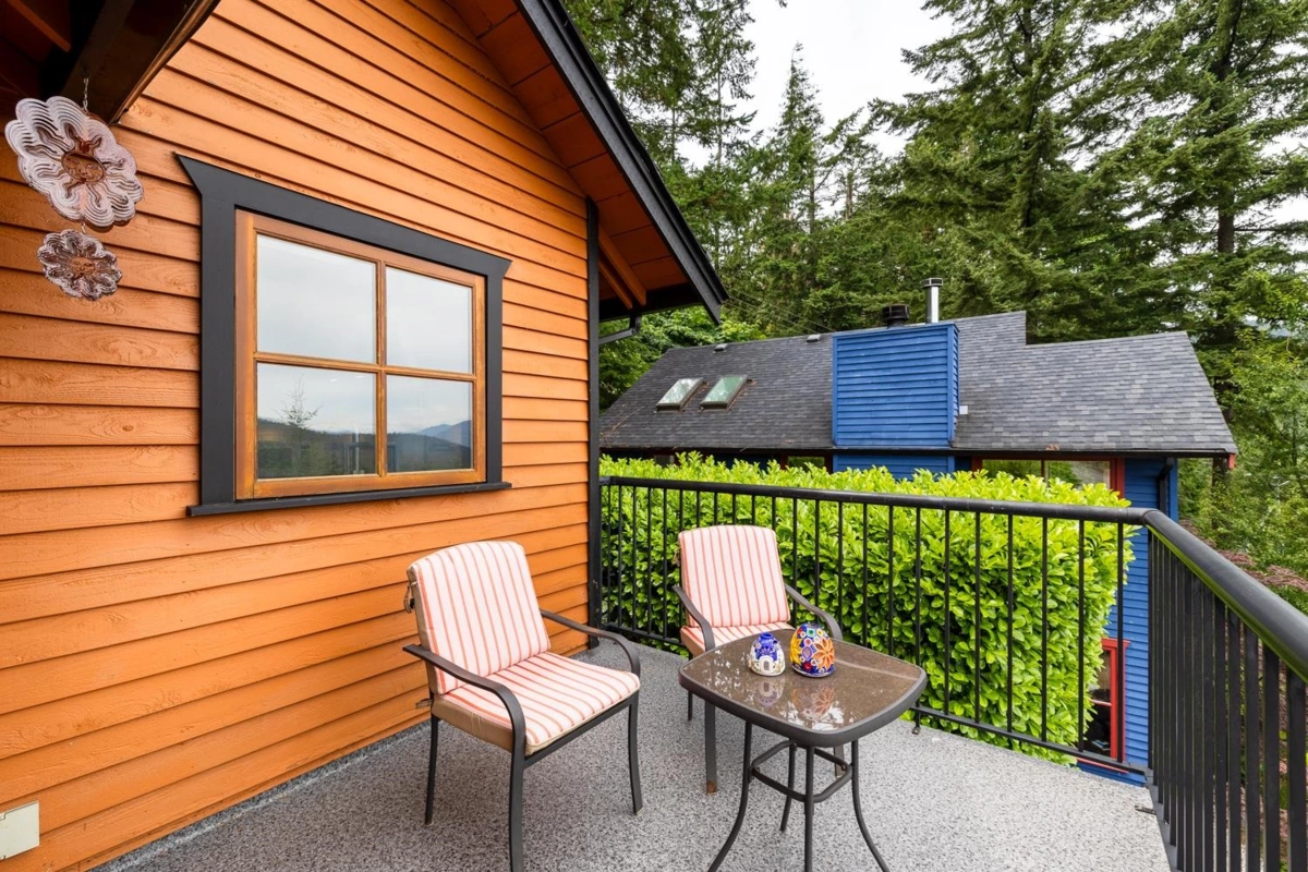 Bedroom 3 Photo of 571 Roocroft Lane, Bowen Island, BC