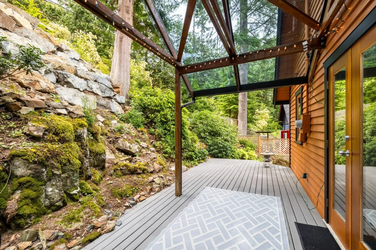 Garage Interior Photo of 571 Roocroft Lane, Bowen Island, BC