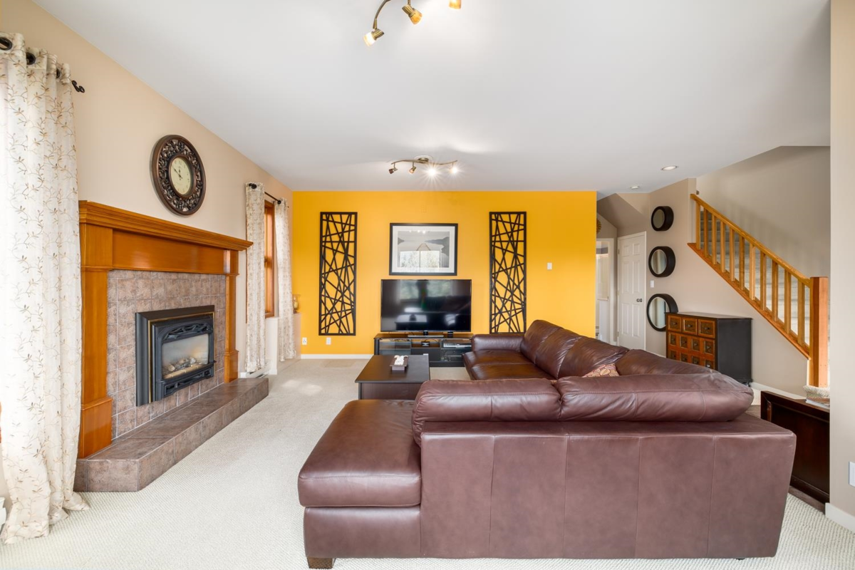 Office / Den Photo of 571 Roocroft Lane, Bowen Island, BC