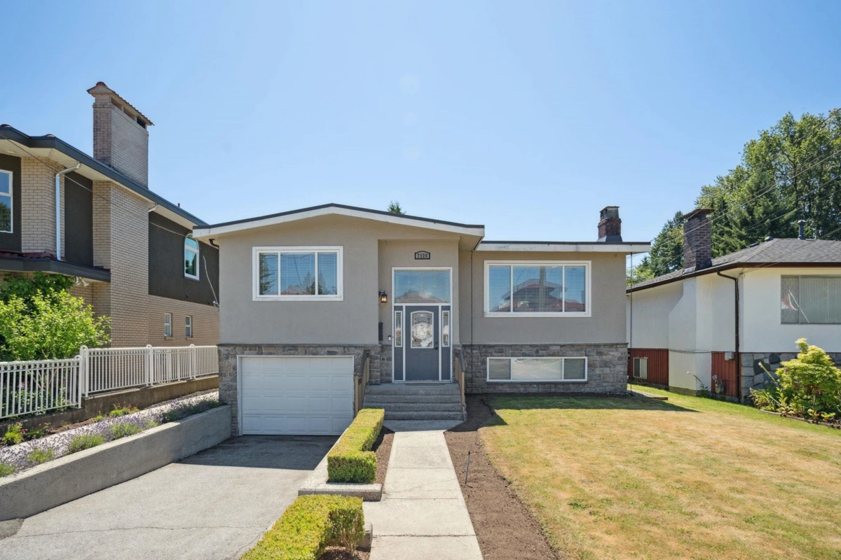 Exterior Front Photo of 7120 Union Street, Burnaby, BC