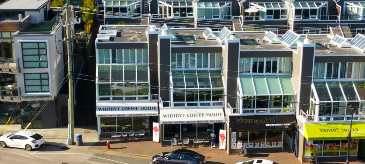 Mudroom Photo of 14831 Marine Drive, White Rock, BC