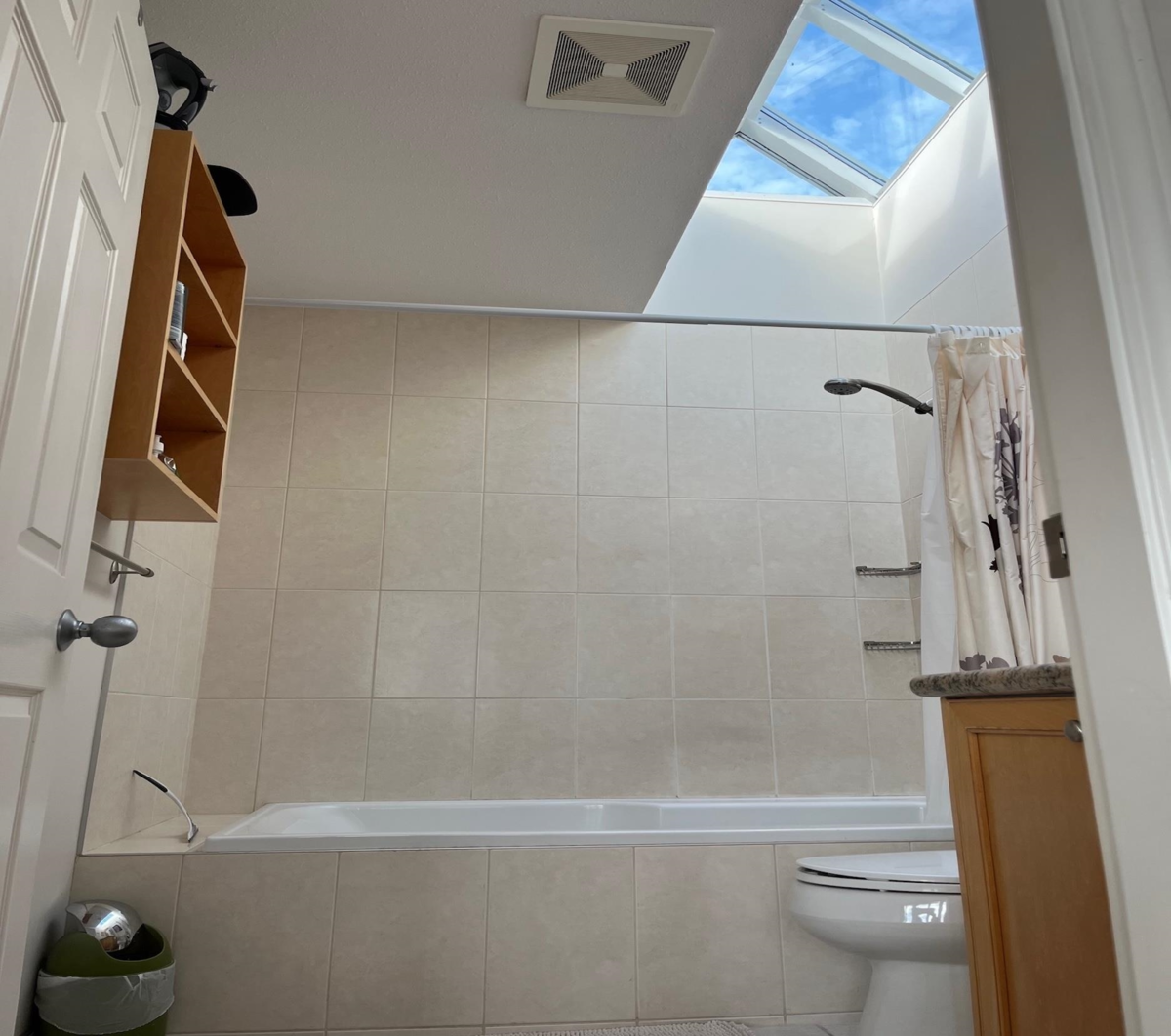 Office / Den Photo of 14831 Marine Drive, White Rock, BC