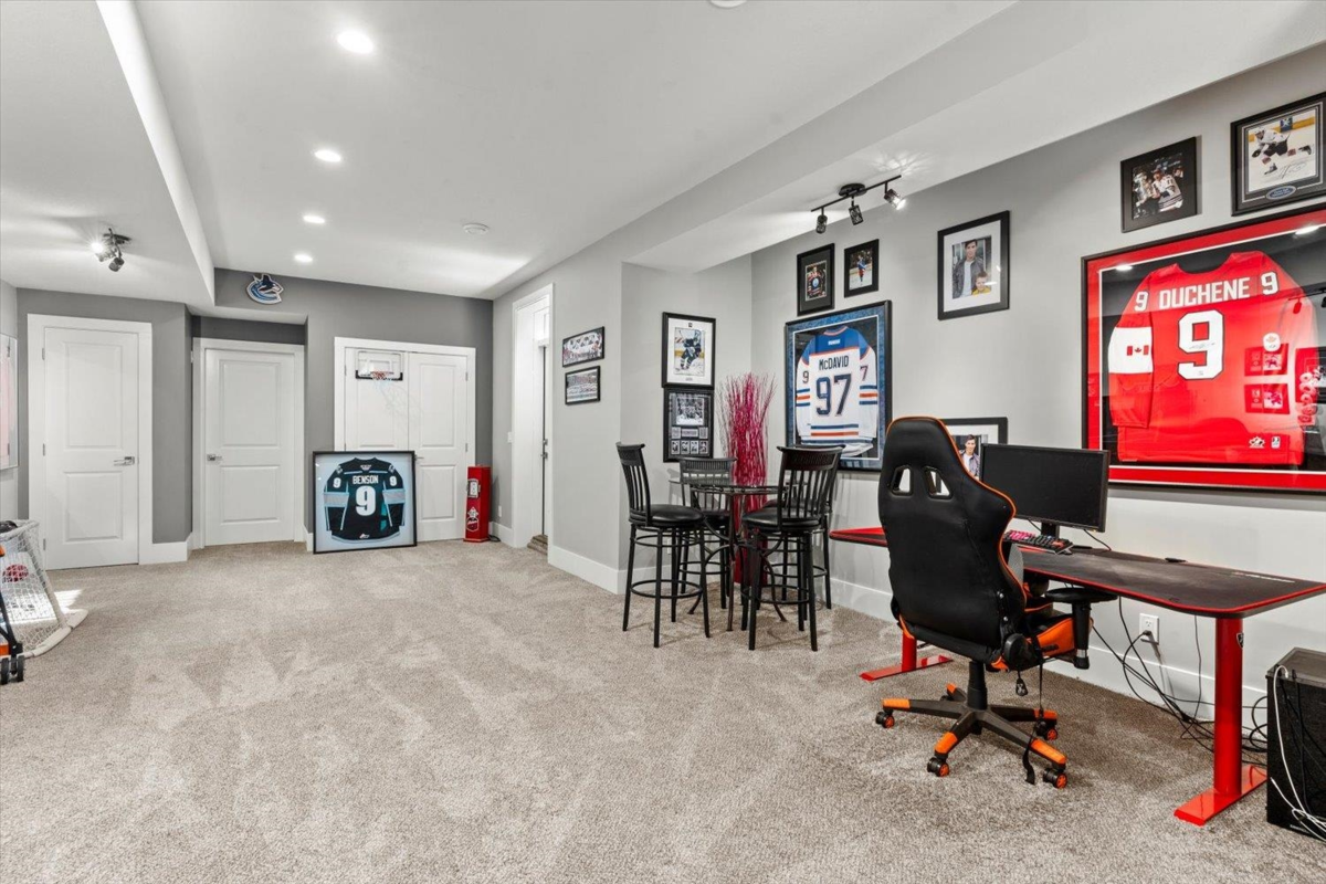 Outdoor Patio Photo of 2 7854 Brookwood Place, Chilliwack, BC