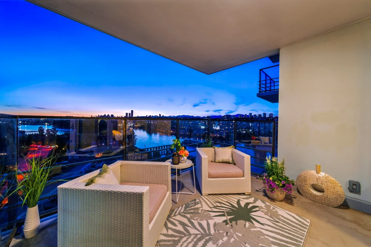 Garage Interior Photo of 1501 210 Salter Street, New Westminster, BC