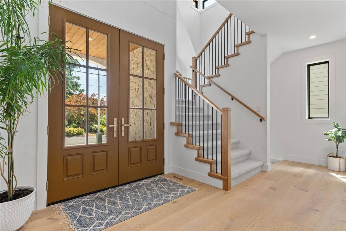 Living Room Photo of 6967 Centennial Drive, Chilliwack, BC